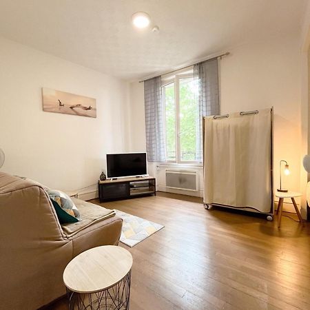 Balade A Montlucon Apartment Екстериор снимка