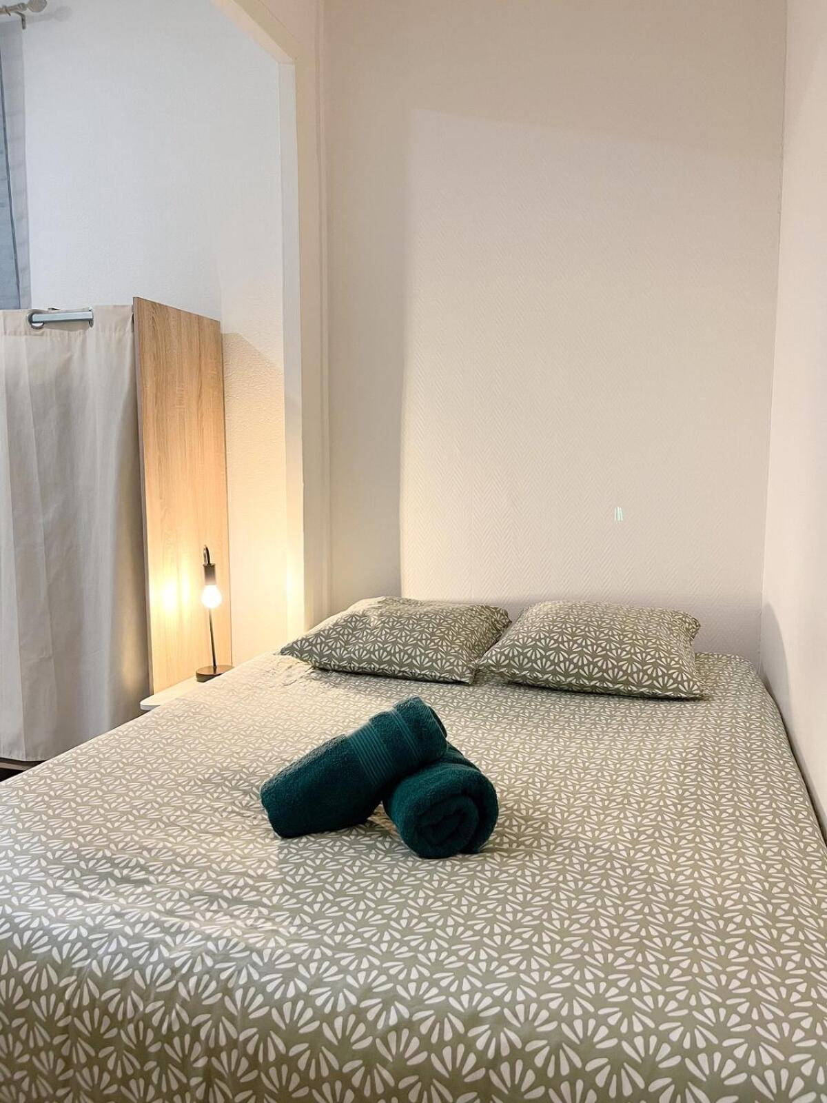 Balade A Montlucon Apartment Екстериор снимка